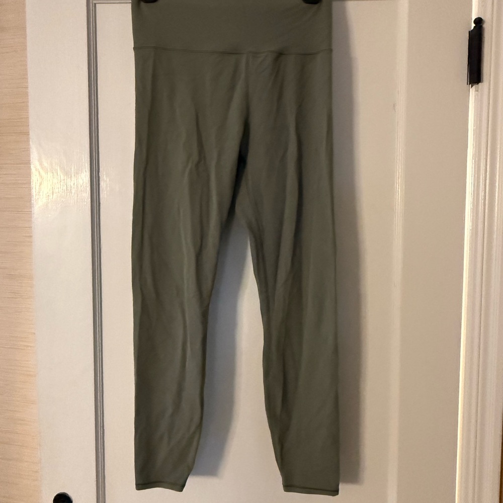 Pistachio Green Women's Leggings
